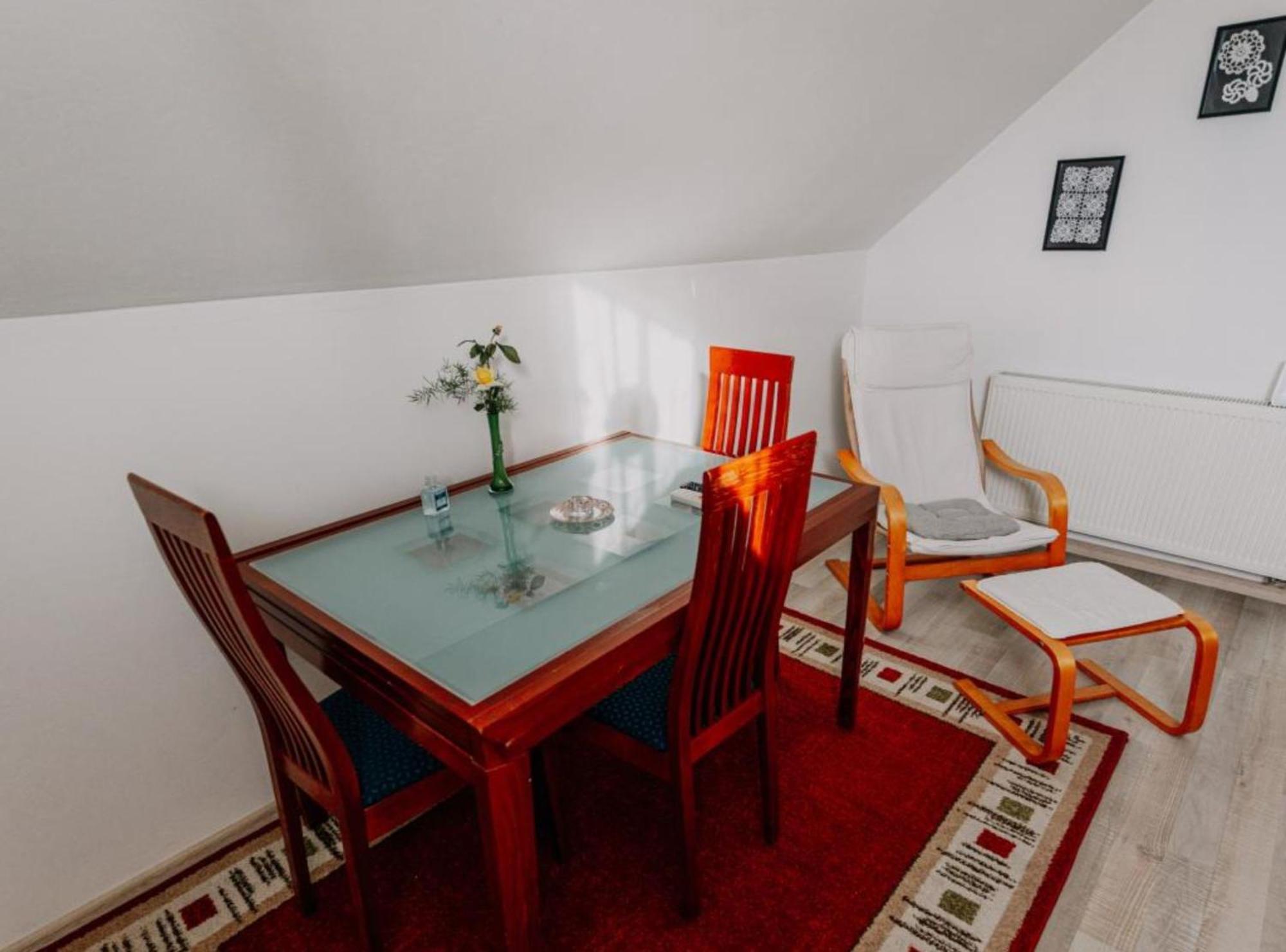 Apartmani Tea I Toni Gradiste Экстерьер фото