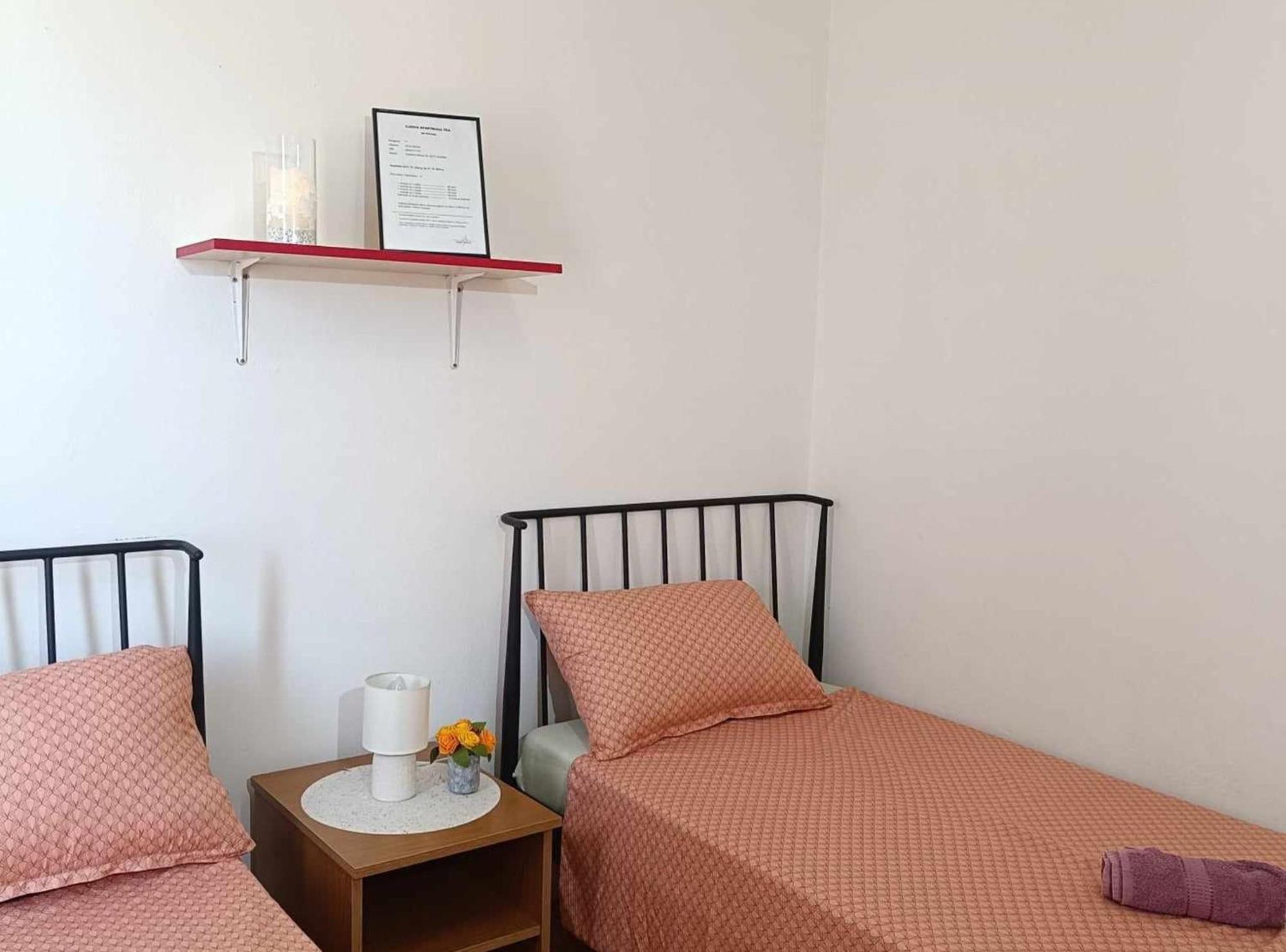 Apartmani Tea I Toni Gradiste Экстерьер фото